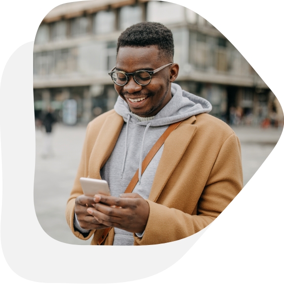 Business traveler using online travel platform